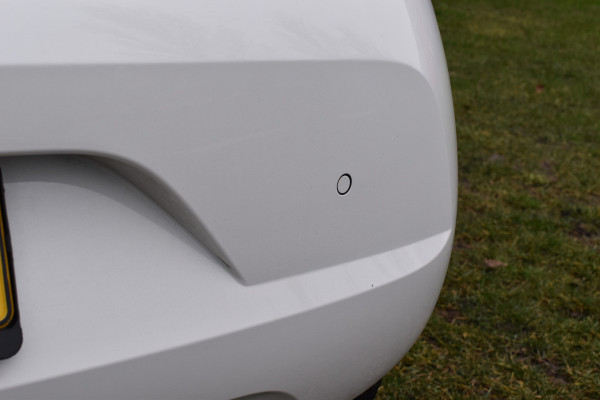 Seat Mii Electric electric Plus 2-color  Automaat Parkeer sensoren Stoelverwarming voorruit verwarming 1e eigenaar N.A.P.