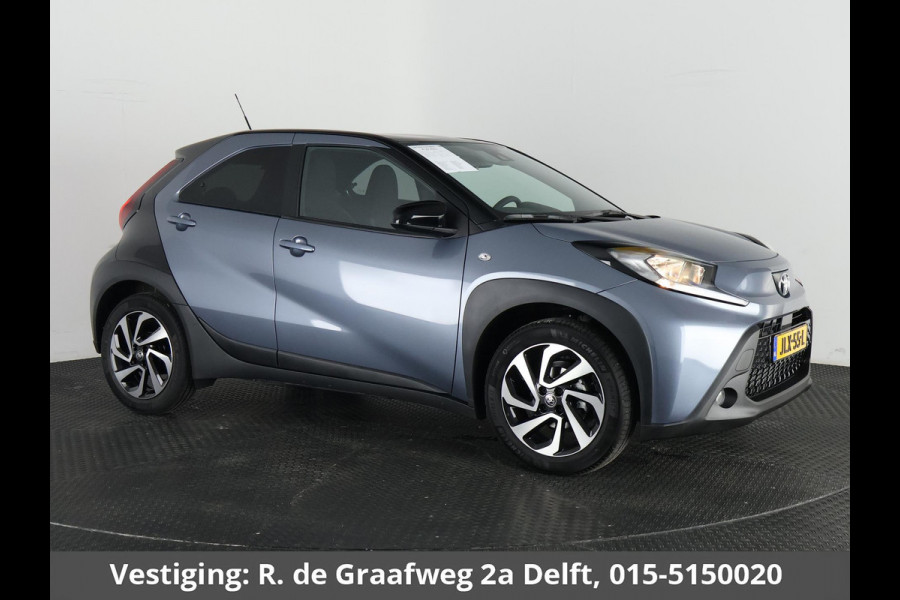 Toyota Aygo X 1.0 VVT-i MT Pulse Bi-Tone | Apple Carplay & AndroidAUTO | Stoelverwarming | Camera |