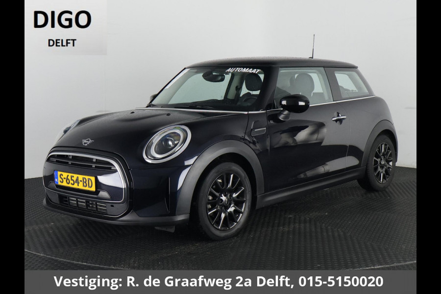 MINI Mini 1.5 Cooper Sports Classic Automaat | Apple Carplay & AndroidAUTO | Parkeersensoren | 1e eigenaar |