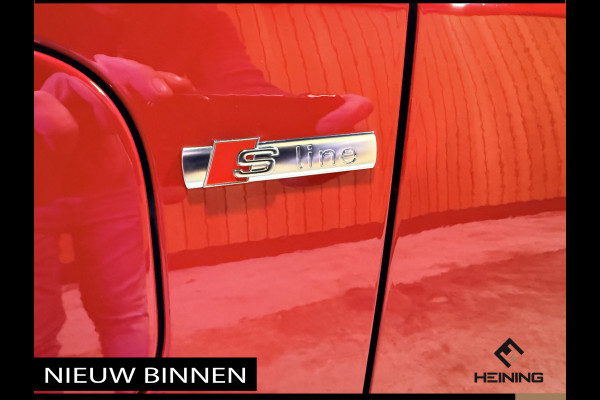 Audi Q3 45 TFSI e S edition. Pano. 2X S-Line. Apple-carplay. Blackline. 19 inch.