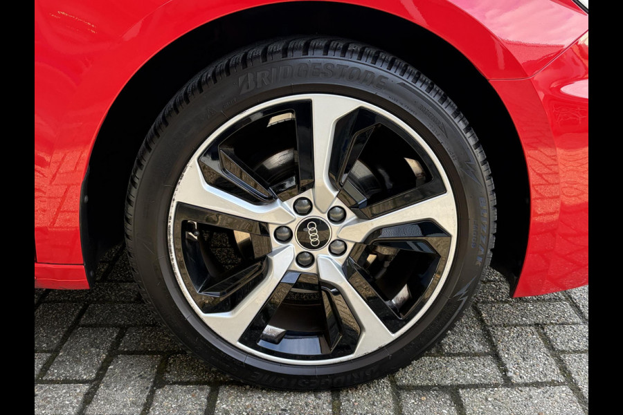 Audi A1 Sportback 30 TFSI S-Edition | Achteruitrijcamera | Cruise Control | Carplay |