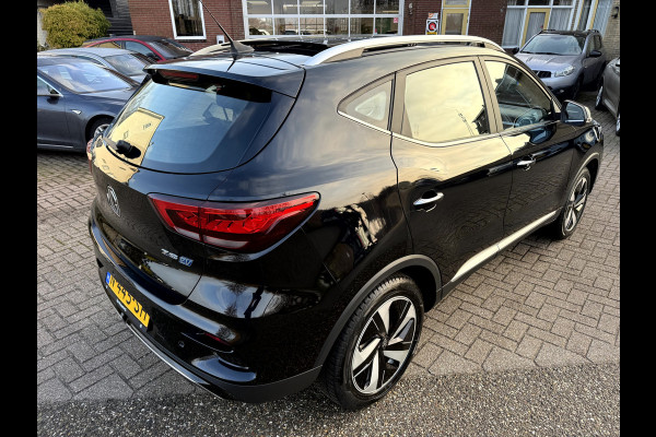 MG Mg zs ev EV Long Range Luxury 70 kWh SOH 92,4%, Panoramadak, Leer, 360 camera