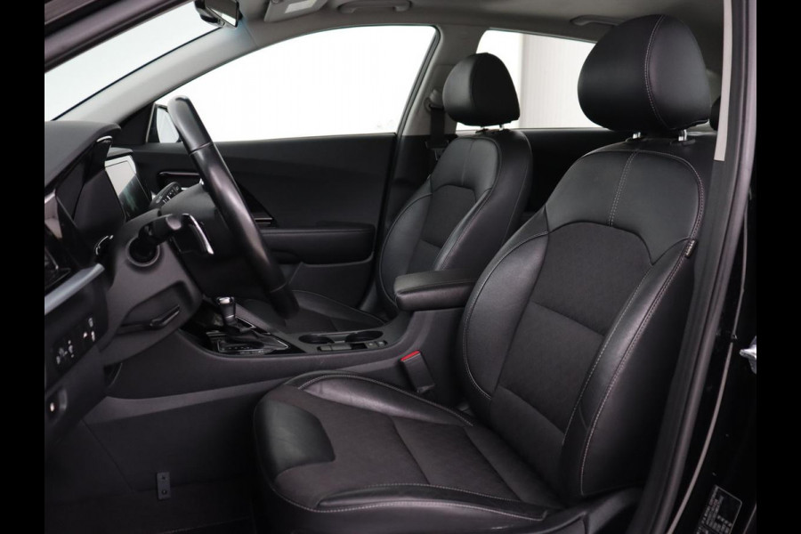 Kia Niro 1.6 GDi Hybrid ExecutiveLine | Schuifdak | Trekhaak | Adaptive cruise | Camera | Half leder | Navigatie | Carplay | Climate control