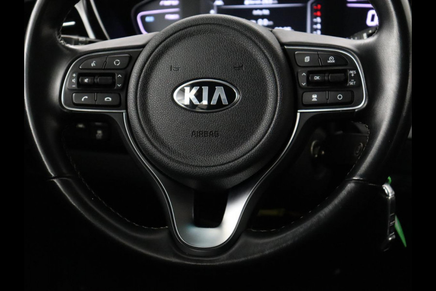 Kia Niro 1.6 GDi Hybrid ExecutiveLine | Schuifdak | Trekhaak | Adaptive cruise | Camera | Half leder | Navigatie | Carplay | Climate control
