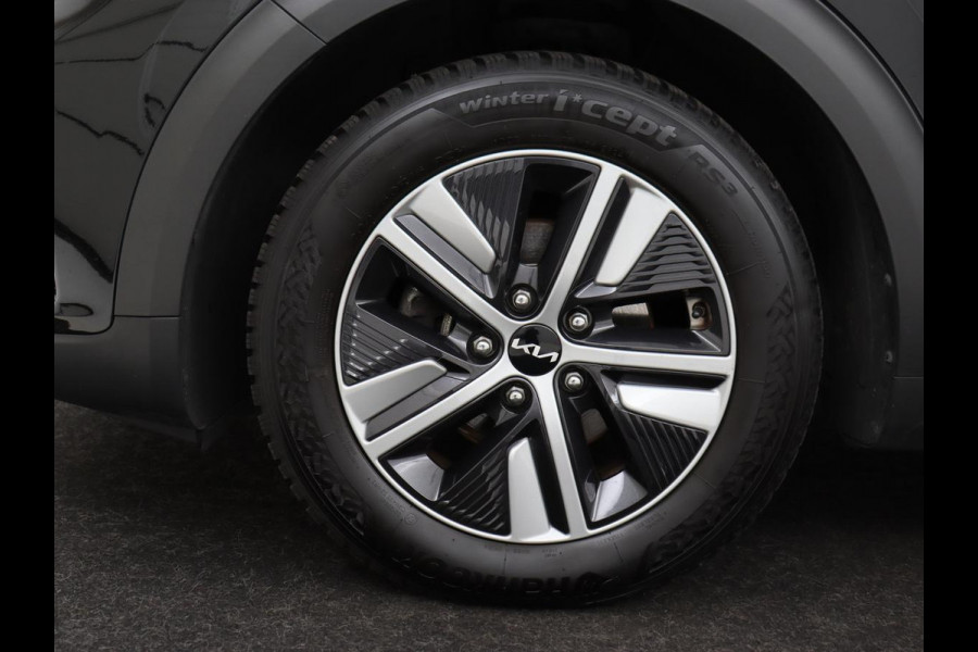 Kia Niro 1.6 GDi Hybrid ExecutiveLine | Schuifdak | Trekhaak | Adaptive cruise | Camera | Half leder | Navigatie | Carplay | Climate control