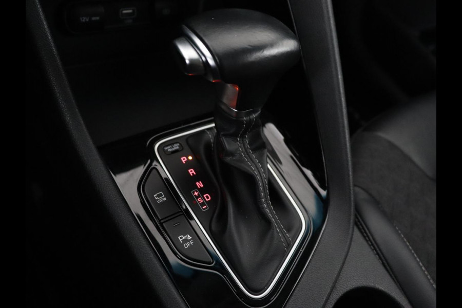 Kia Niro 1.6 GDi Hybrid ExecutiveLine | Schuifdak | Trekhaak | Adaptive cruise | Camera | Half leder | Navigatie | Carplay | Climate control