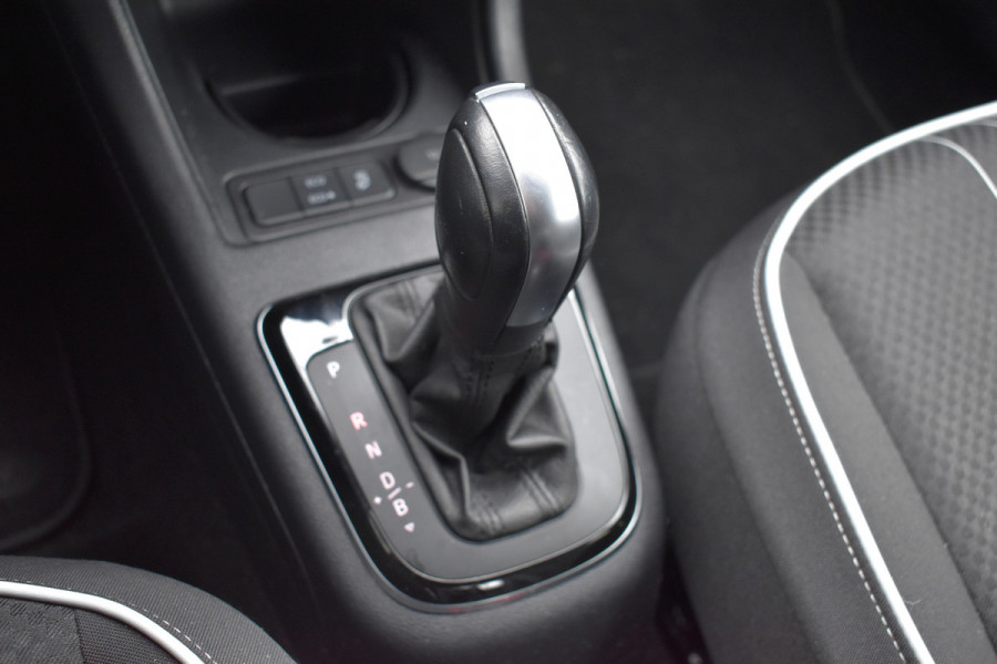 Seat Mii Electric electric Plus 2-color  Automaat Parkeer sensoren Stoelverwarming voorruit verwarming 1e eigenaar N.A.P.