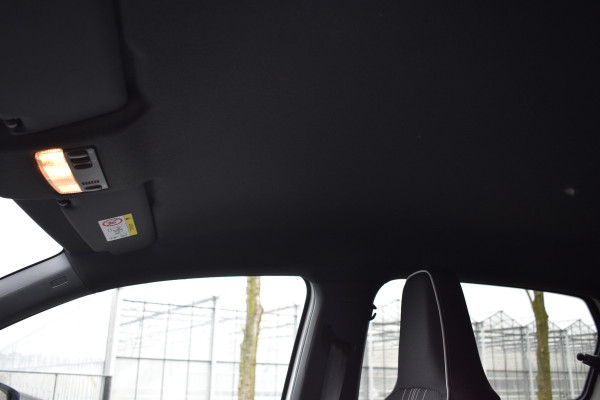 Seat Mii Electric electric Plus 2-color  Automaat Parkeer sensoren Stoelverwarming voorruit verwarming 1e eigenaar N.A.P.