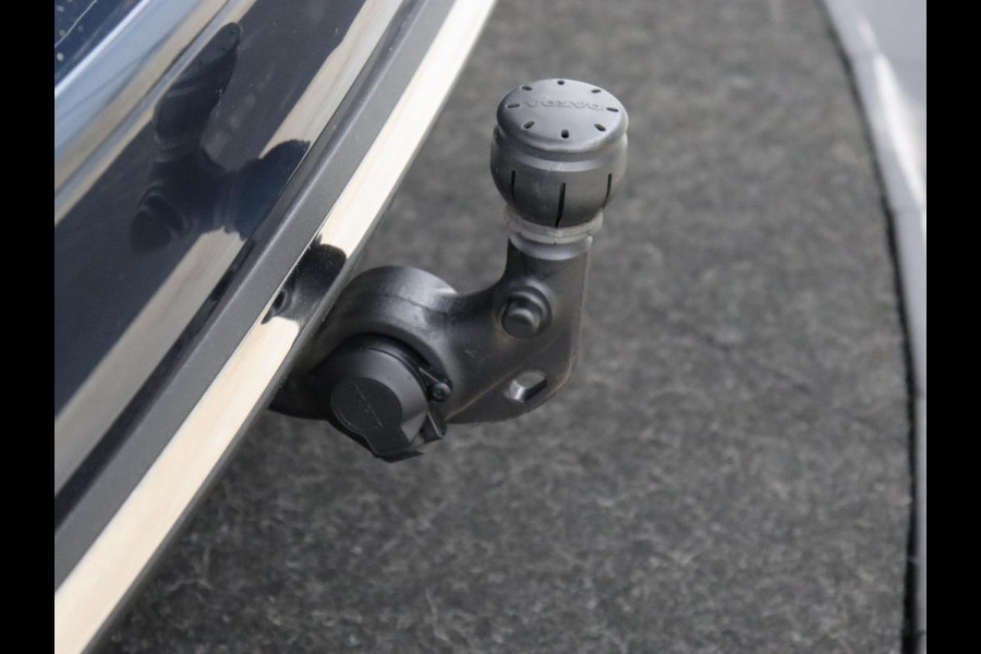 Volvo V60 2.0 T6 Plug-in hybrid AWD Core Bright | Trekhaak | Achterbankverwarming | Adaptive cruise | Carplay | Stoelverwarming | Climate control | Keyless | Parkeerhulp | PHEV | Plug In