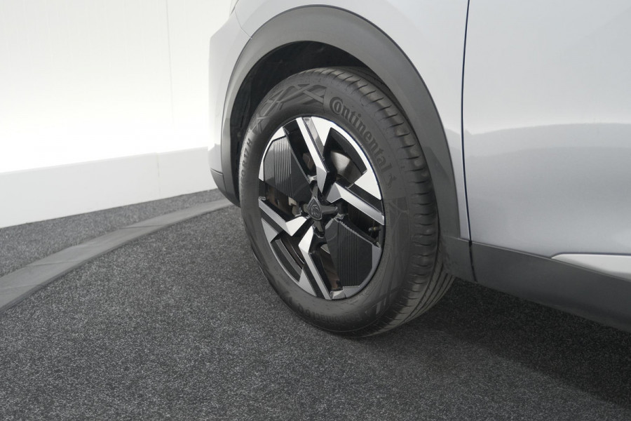 Peugeot 2008 PureTech 100 Allure | Camera | Navigatie | Parkeersensoren | Apple Carplay