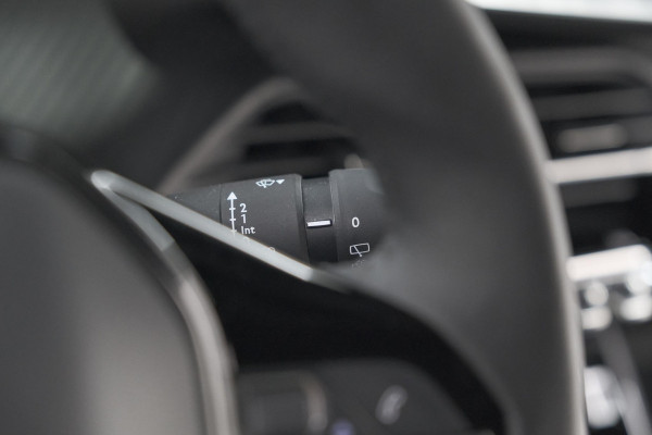 Peugeot 2008 PureTech 100 Allure | Camera | Navigatie | Parkeersensoren | Apple Carplay