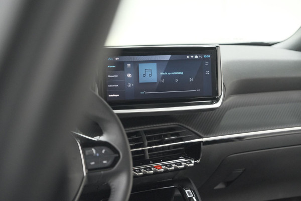 Peugeot 2008 PureTech 100 Allure | Camera | Navigatie | Parkeersensoren | Apple Carplay