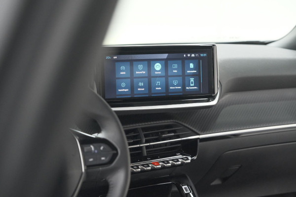Peugeot 2008 PureTech 100 Allure | Camera | Navigatie | Parkeersensoren | Apple Carplay