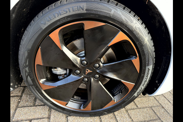 CUPRA Born Adrenaline One 62 kWh SOH 93.3% Camera, 19''Lmv, Carplay/Android