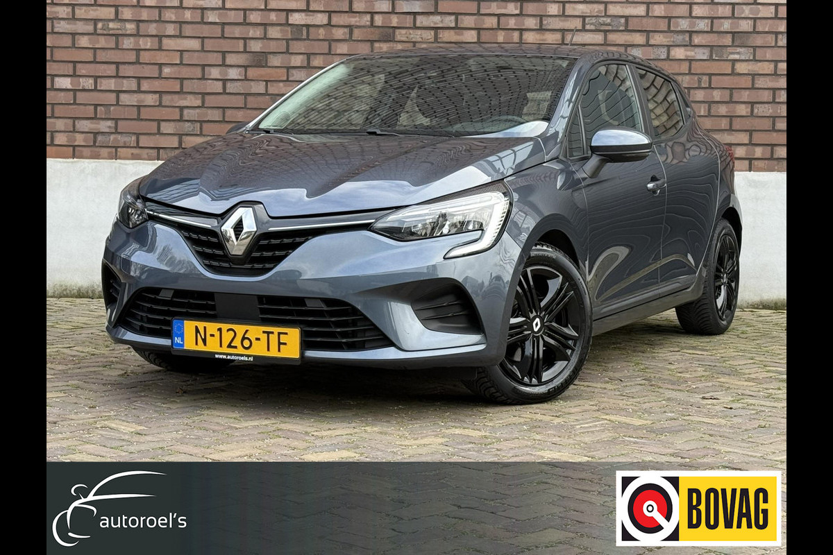 Renault Clio 1.6 E-Tech Hybrid 140 / Apple-Carplay - Android / ALL-Season / 1e Eigenaar / NED-Clio / PDC incl. weergave