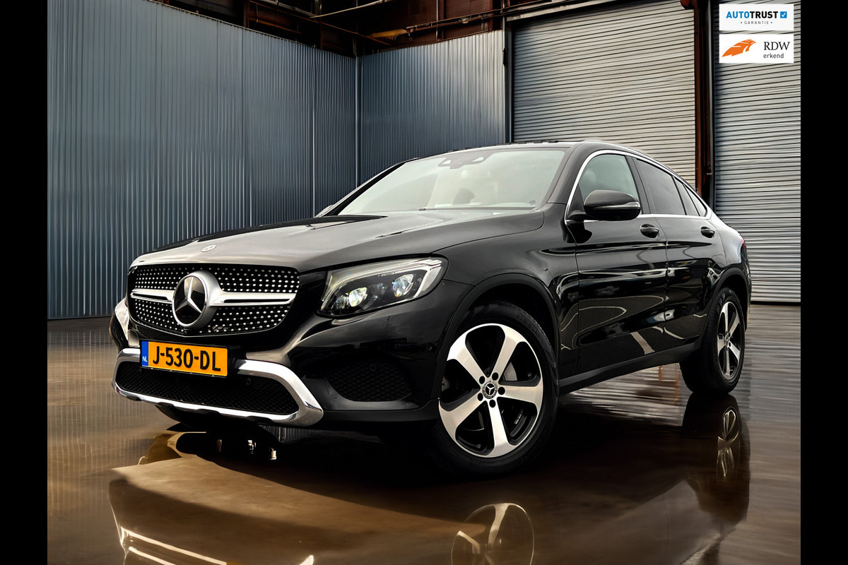 Mercedes-Benz GLC Coupé 250 4MATIC Business Solution AMG Carplay_stuurverw_Trekh