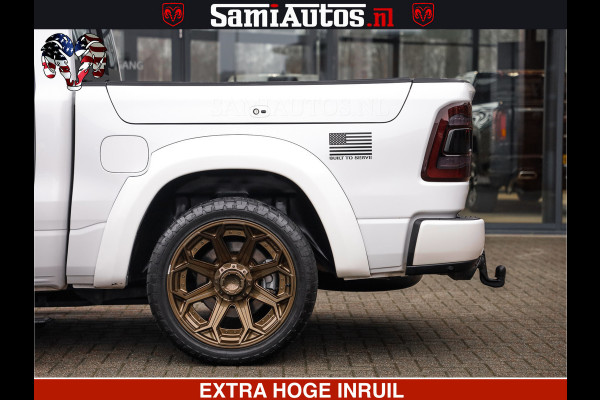Dodge Ram 1500 HULK PACK | 5.7 V8 HEMI | SFEERVERLICHTING | FEUL WIELEN | TRAIN HORN | BOM VOL CREW CAB | DUBBELE CABINE | 5 PERSOONS | GRIJSKENTEKEN | MEGA DIKKE LIMITED ALN |