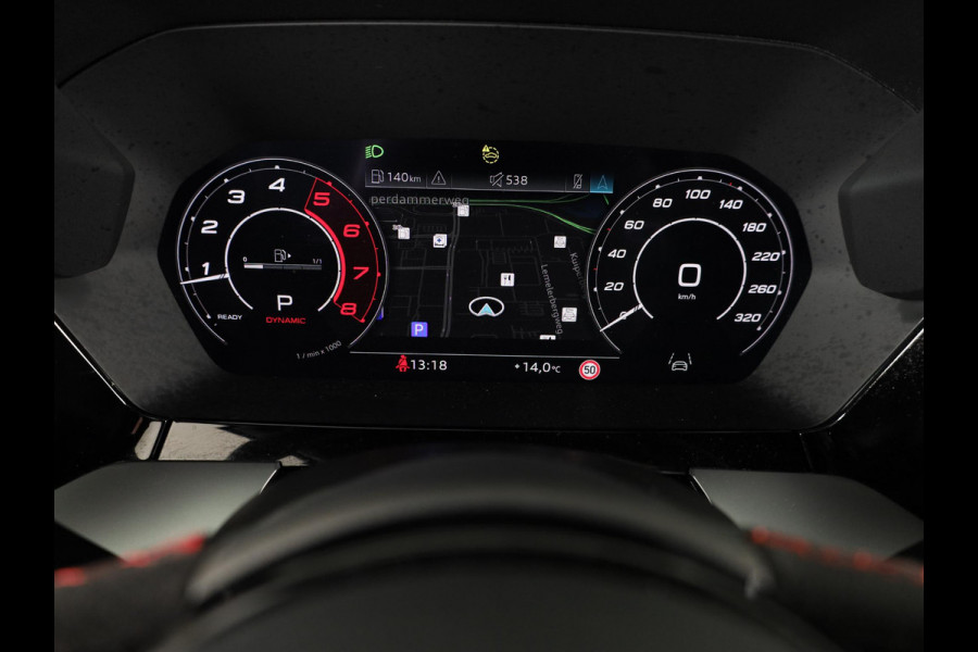 Audi RS 3 Limousine 2.5 TFSI quattro 400pk | Panoramadak | 3-spaaks sport afgevlakt stuurwiel | Adaptief onderstel | SONOS Premium 3D Audio