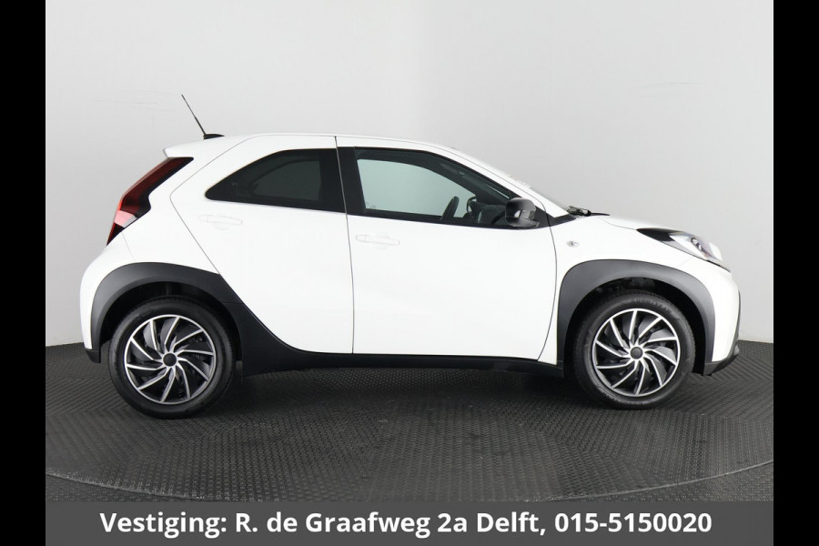 Toyota Aygo X 1.0 VVT-i MT Play Sport | Apple Carplay & Android Auto | Adaptive Cruise Control | Cruise control