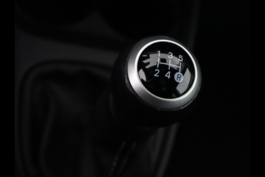 Toyota Aygo X 1.0 VVT-i MT Play Sport | Apple Carplay & Android Auto | Adaptive Cruise Control | Cruise control