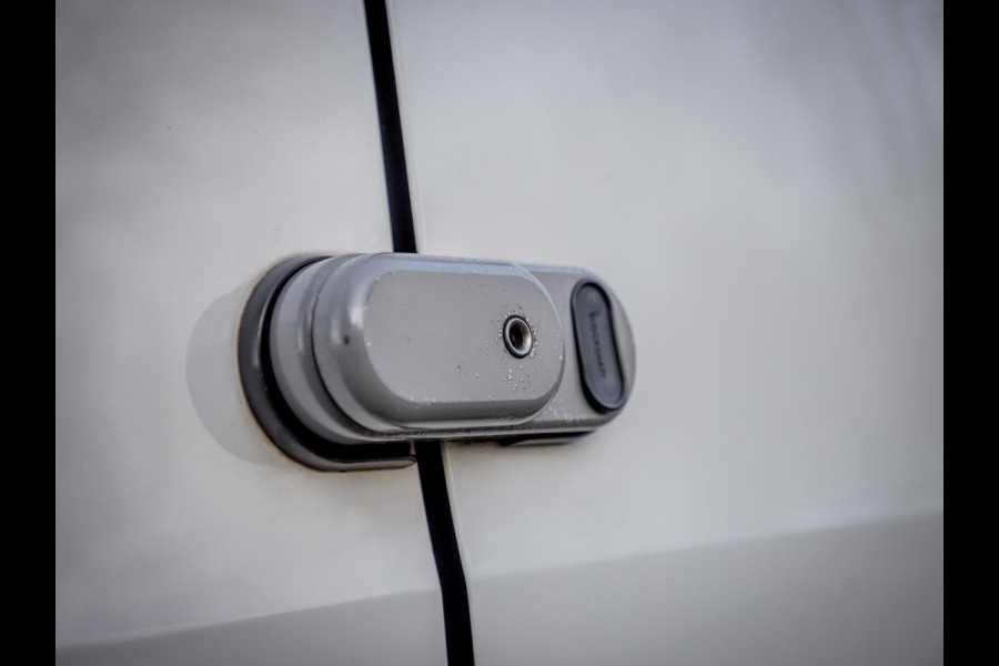 Volkswagen Crafter 35 2.0 TDI L3H3 Trendline Trekhaak|Apple CarPlay|Cruise Control