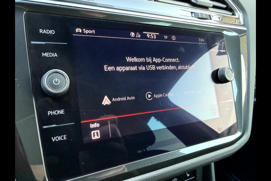 Volkswagen Tiguan 1.5 TSI R-Line Business+ 20''Lmv, Trekhaak, Stoelverwarming