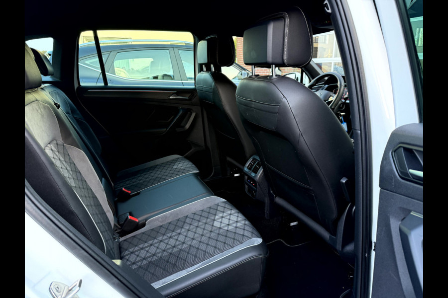 Volkswagen Tiguan 1.5 TSI R-Line Business+ 20''Lmv, Trekhaak, Stoelverwarming