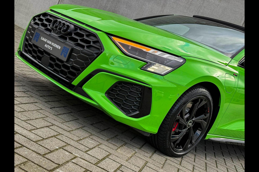 Audi A3 Sportback 45TFSI e 245pk S-Tronic Competition S Edition S-Line 1e Eig|Audi Exclusive|Pano|Kuipstoelen|360°|Ambiance|Matrix