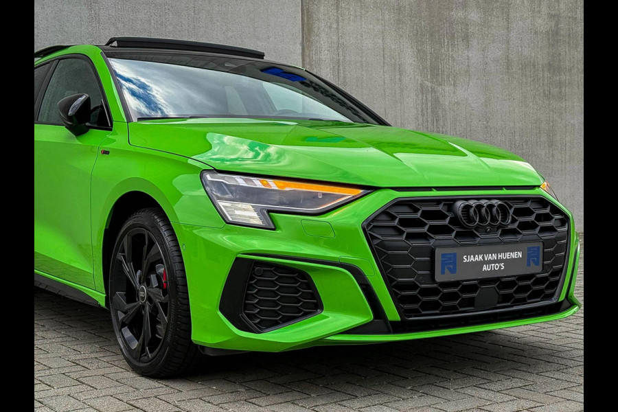 Audi A3 Sportback 45TFSI e 245pk S-Tronic Competition S Edition S-Line 1e Eig|Audi Exclusive|Pano|Kuipstoelen|360°|Ambiance|Matrix
