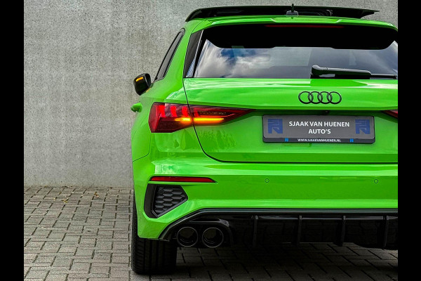Audi A3 Sportback 45TFSI e 245pk S-Tronic Competition S Edition S-Line 1e Eig|Audi Exclusive|Pano|Kuipstoelen|360°|Ambiance|Matrix