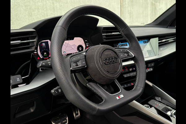 Audi A3 Sportback 45TFSI e 245pk S-Tronic Competition S Edition S-Line 1e Eig|Audi Exclusive|Pano|Kuipstoelen|360°|Ambiance|Matrix