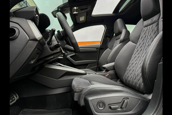 Audi A3 Sportback 45TFSI e PHEV S Edition S line Competition 245pk S-Tronic! 1e|Panoramadak|Virtual Cockpit|Supersport Kuipstoelen