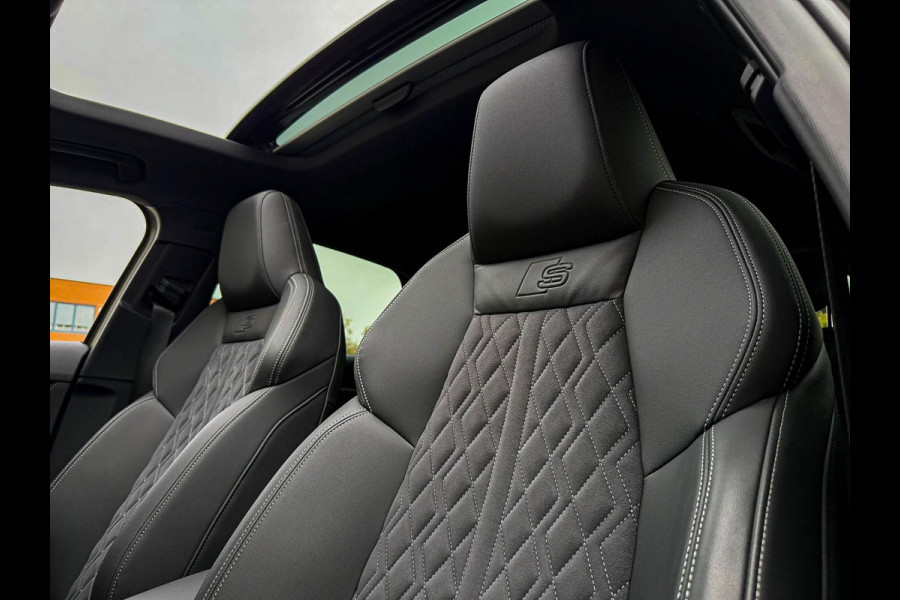 Audi A3 Sportback 45TFSI e PHEV S Edition S line Competition 245pk S-Tronic! 1e|Panoramadak|Virtual Cockpit|Supersport Kuipstoelen
