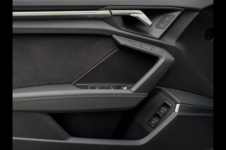 Audi A3 Sportback 45TFSI e PHEV S Edition S line Competition 245pk S-Tronic! 1e|Panoramadak|Virtual Cockpit|Supersport Kuipstoelen