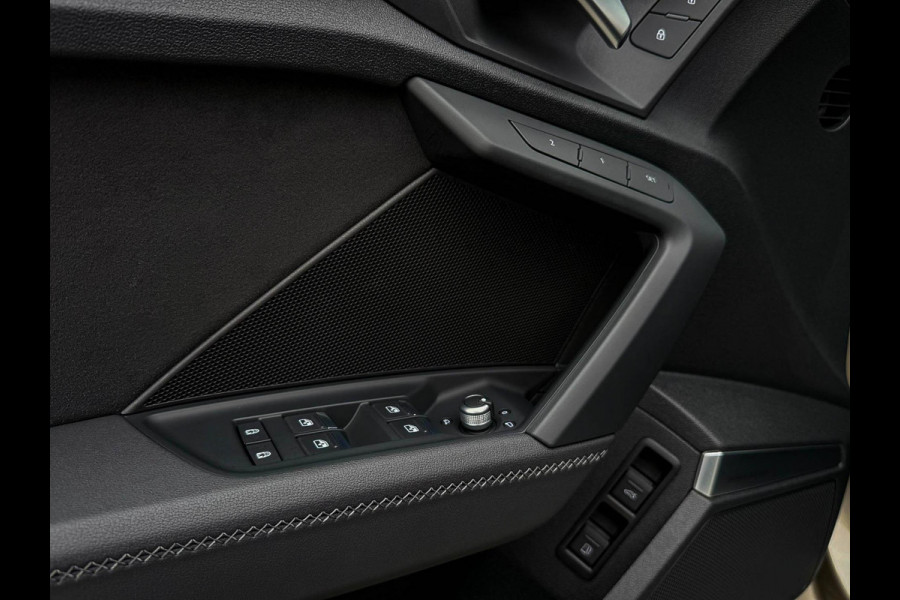 Audi A3 Sportback 45TFSI e PHEV S Edition S line Competition 245pk S-Tronic! 1e|Panoramadak|Virtual Cockpit|Supersport Kuipstoelen
