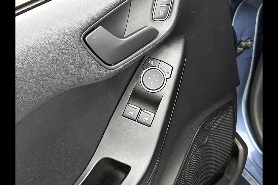 Ford Fiesta 1.0 EcoBoost Connected(NL-auto, Goed OnderH, Navi, Parkeersensoren, Airco, etc)