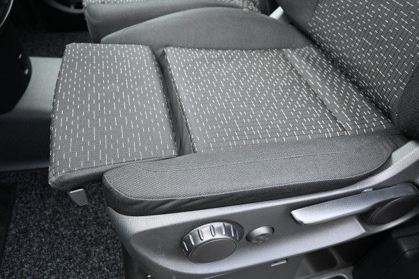 Mercedes-Benz Vito 116 CDI DC L3 Pro LED, 2500 kg trekhaak, Navigatie en Smartphone integratie, Etc.