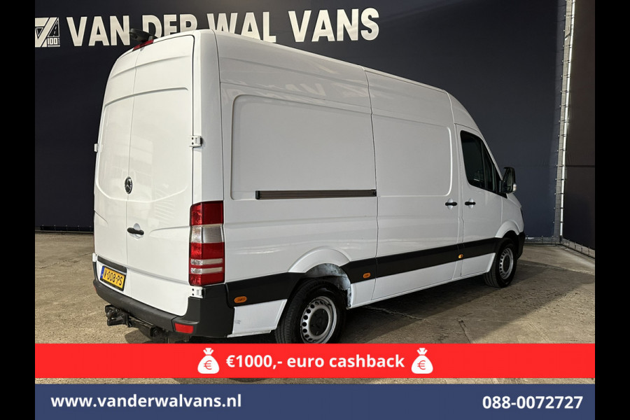 Mercedes-Benz Sprinter 316 CDI 163 pk L2H2 Euro6 Airco | Omvormer | Camera | 2800kg Trekhaak Cruisecontrol, Chauffeursstoel