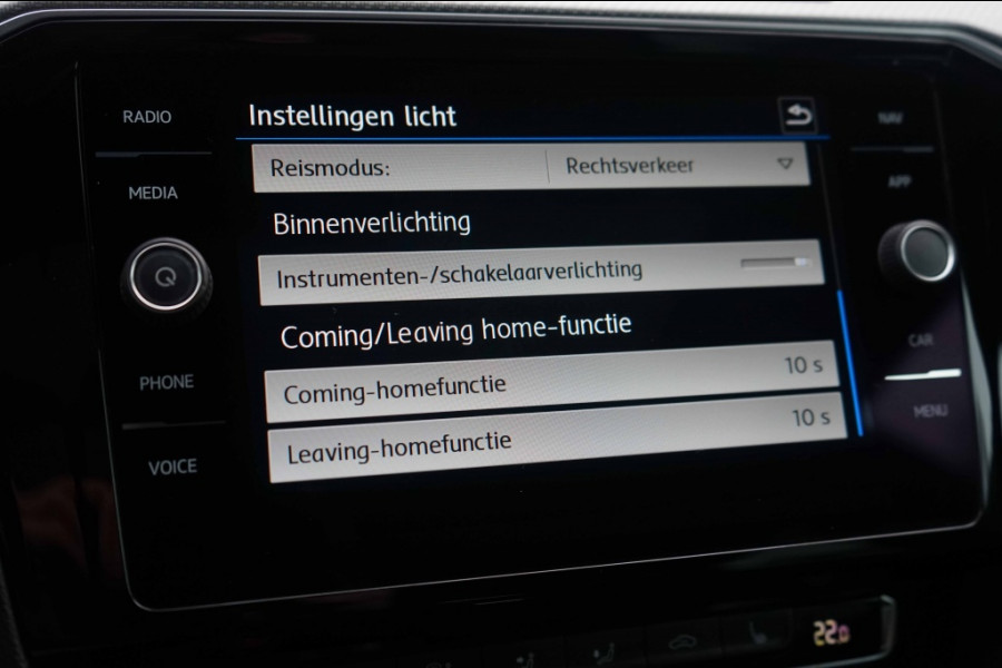 Volkswagen Arteon 1.5 TSI 3x R-LINE Panorama Automaat