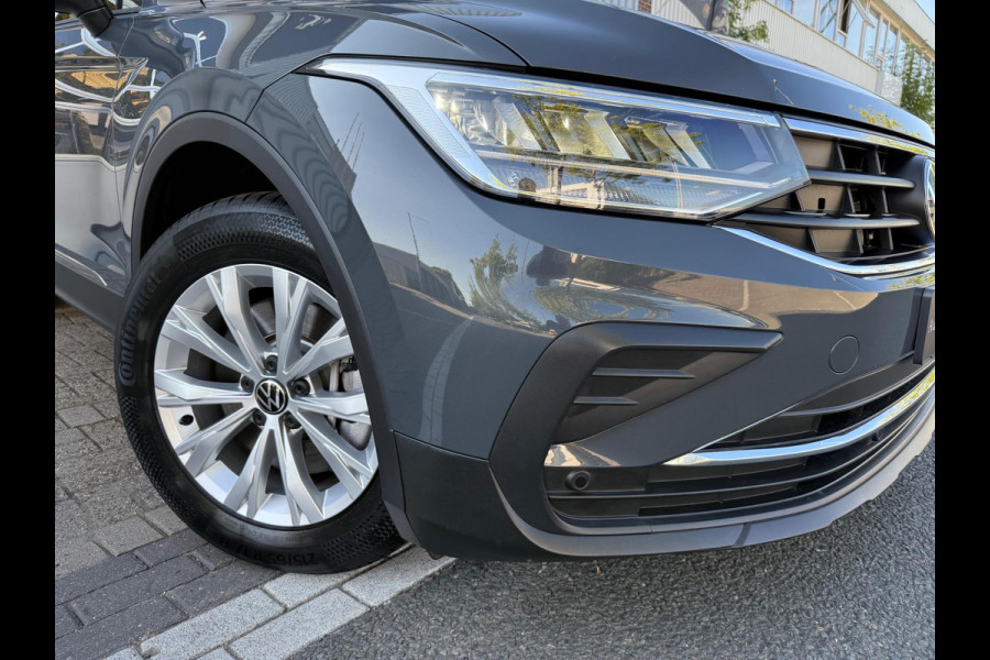 Volkswagen Tiguan 1.4 TSI eHybrid ACC/PDC V&A/LMV/NAVI/PANO