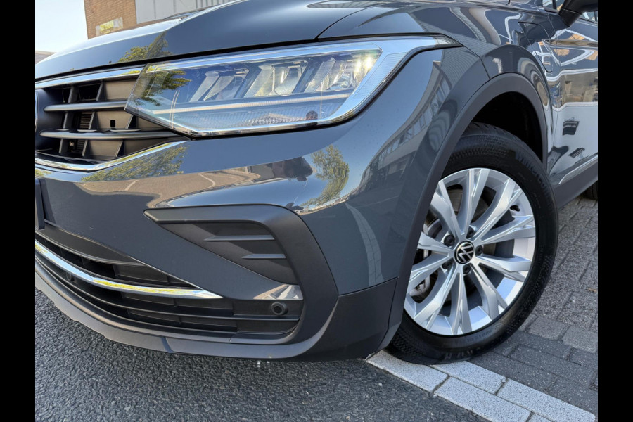 Volkswagen Tiguan 1.4 TSI eHybrid ACC/PDC V&A/LMV/NAVI/PANO