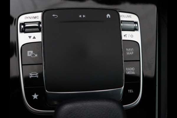 Mercedes-Benz A-Klasse 200 Business Solution | Stoelverwarming | Carplay | Half leder | Camera | Widescreen | Full LED | DAB | Park Assist | Cruise control | Bluetooth | Climate control