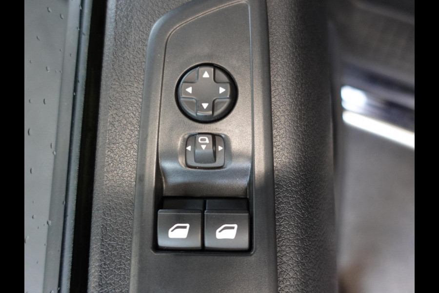 Opel Vivaro 2.0 CDTI 145 pk L3H1 Edition 3-zits Automaat Airco Navigatie Bluetooth Trekhaak
