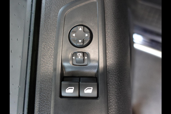 Opel Vivaro 2.0 CDTI 145 pk L3H1 Edition 3-zits Automaat Airco Navigatie Bluetooth Trekhaak