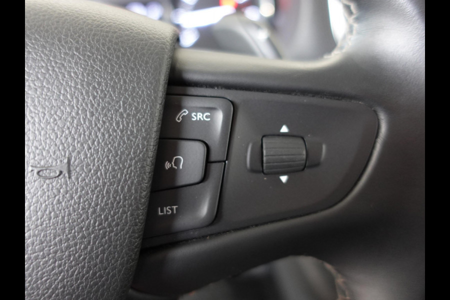 Opel Vivaro 2.0 CDTI 145 pk L3H1 Edition 3-zits Automaat Airco Navigatie Bluetooth Trekhaak