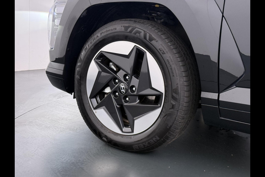 Hyundai KONA ELECTRIC Comfort Smart 65.4 kWh | Longrange | 3-Fase Lader | Warmtepomp | Dealeronderhouden | Fabrieksgarantie Hyundai tot 2029 | Elektrische Achterklep | Stoel & Stuurverwarming | Afnembare Trekhaak | Rijklaar Geleverd
