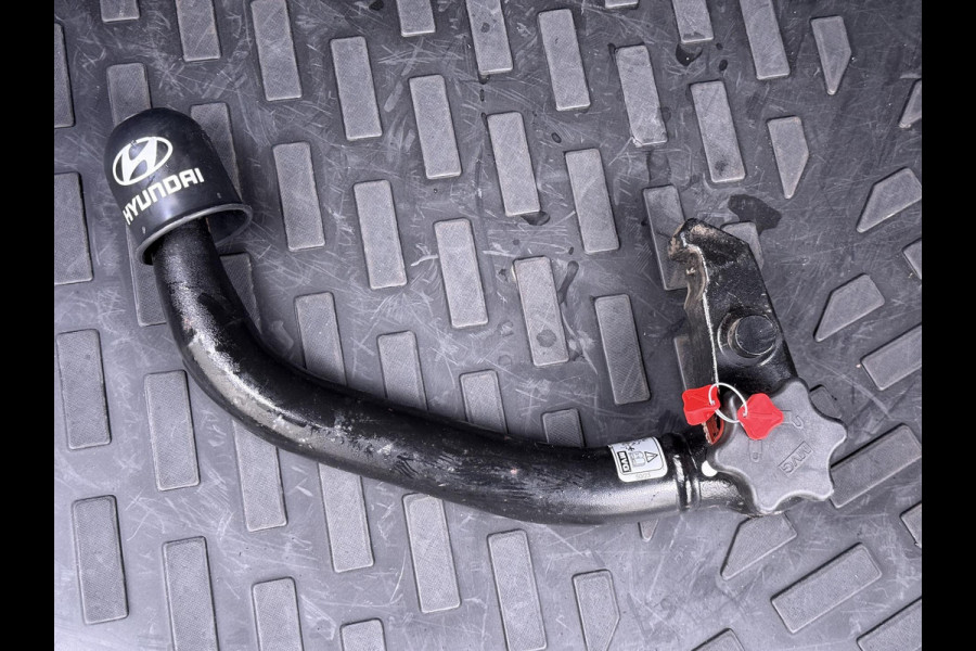 Hyundai KONA ELECTRIC Comfort Smart 65.4 kWh | Longrange | 3-Fase Lader | Warmtepomp | Dealeronderhouden | Fabrieksgarantie Hyundai tot 2029 | Elektrische Achterklep | Stoel & Stuurverwarming | Afnembare Trekhaak | Rijklaar Geleverd