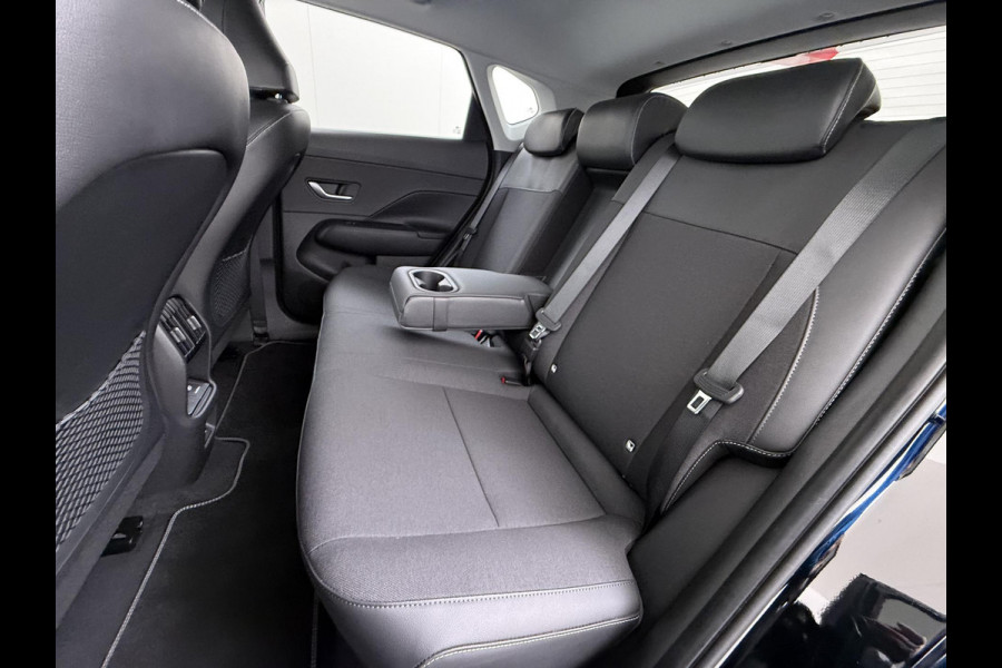 Hyundai KONA ELECTRIC Comfort Smart 65.4 kWh | Longrange | 3-Fase Lader | Warmtepomp | Dealeronderhouden | Fabrieksgarantie Hyundai tot 2029 | Elektrische Achterklep | Stoel & Stuurverwarming | Afnembare Trekhaak | Rijklaar Geleverd