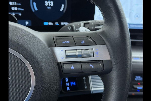 Hyundai KONA ELECTRIC Comfort Smart 65.4 kWh | Longrange | 3-Fase Lader | Warmtepomp | Dealeronderhouden | Fabrieksgarantie Hyundai tot 2029 | Elektrische Achterklep | Stoel & Stuurverwarming | Afnembare Trekhaak | Rijklaar Geleverd