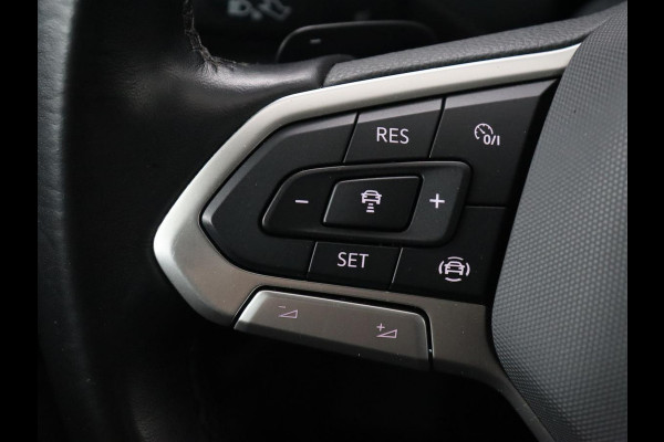 Volkswagen T-Roc 1.5 TSI Life Business | Stoelverwarming | Camera | Virtual Cockpit | Carplay | Full LED | Adaptive cruise | Navigatie | Park Assist | Climate control | DAB | Bluetooth